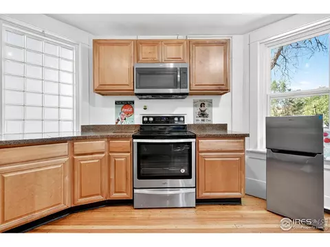 Kitchen - 972 Pleasant St, Boulder, CO 80302 photo 3 of 4