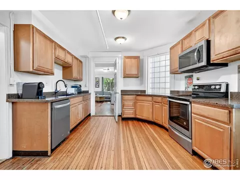 Kitchen - 972 Pleasant St, Boulder, CO 80302 photo 2 of 4