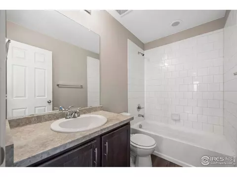 Bath - 5512 Bexley Dr, Windsor, CO 80550 photo 2 of 4