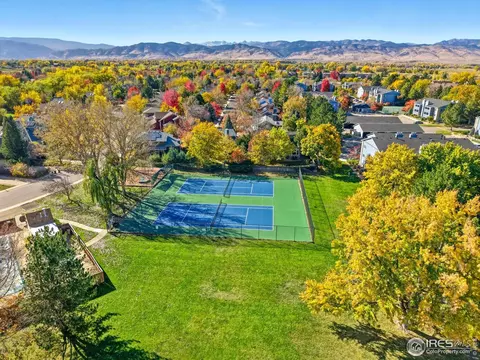 View/Area - 4584 Robinson Pl, Boulder, CO 80301 photo 7 of 9