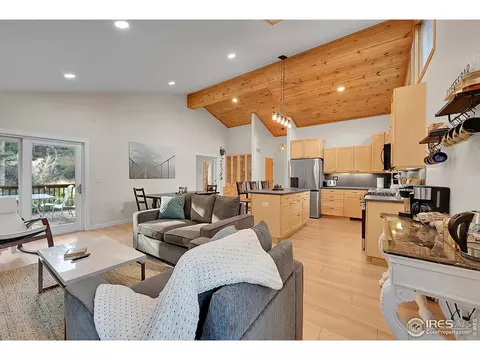 Living - 342 Brook Cir, Boulder, CO 80302 photo 1 of 2