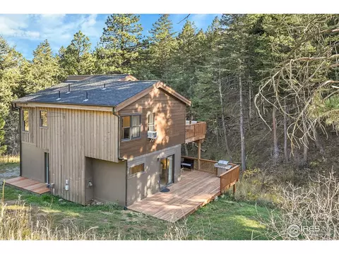 Exterior - 342 Brook Cir, Boulder, CO 80302 photo 2 of 6