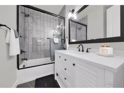 Bath - 116 Seventh Ave, Wiggins, CO 80654 photo 5 of 5