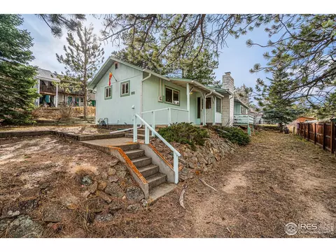 453 Aspen Ave, Estes Park, CO 80517