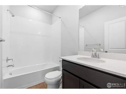 Bath - 866 Mesic Ln, Windsor, CO 80550 photo 2 of 4