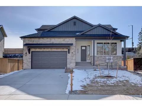 820 Spyglass Cir, Louisville, CO 80027