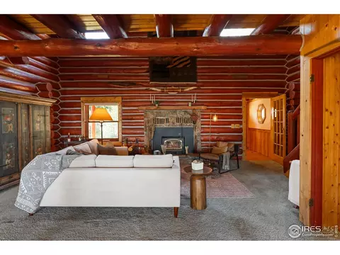 Living - 470 Weaver Dr, Boulder, CO 80302 photo 1 of 5