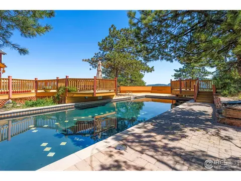 Exterior - 470 Weaver Dr, Boulder, CO 80302 photo 4 of 9