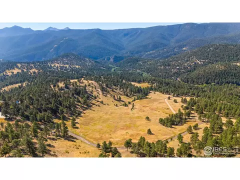 79 Weaver Dr, Boulder, CO 80302