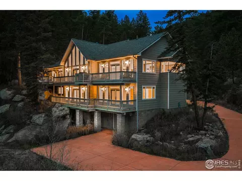 Exterior - 11042 N Saint Vrain Dr, Lyons, CO 80540 photo 5 of 6