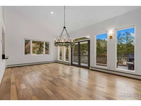 Dining - 11042 N Saint Vrain Dr, Lyons, CO 80540 photo 2 of 2