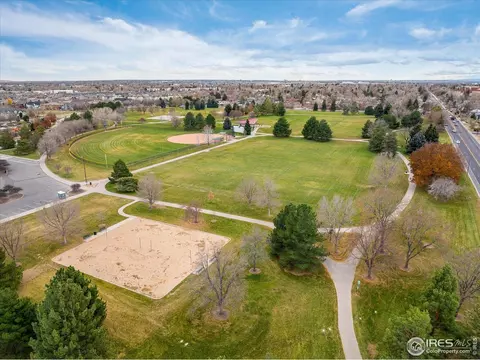 View/Area - 2885 Quebec St, Denver, CO 80207 photo 5 of 8