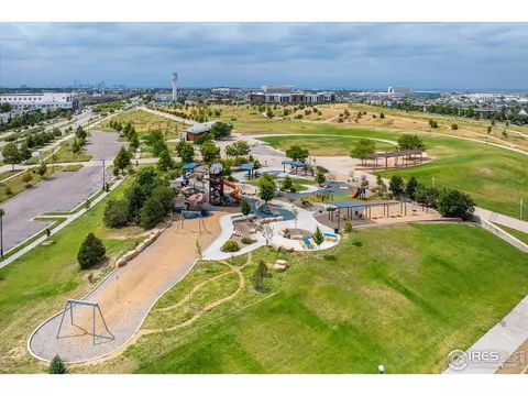 View/Area - 2885 Quebec St, Denver, CO 80207 photo 6 of 8