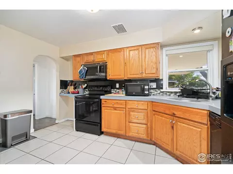 Kitchen - 2000 50th Ave, Greeley, CO 80634 photo 3 of 3