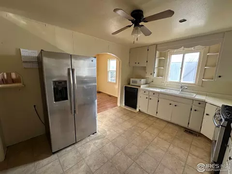 Kitchen - 549 Date Ave, Akron, CO 80720 photo 2 of 2