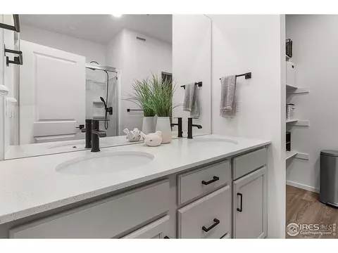 Bath - 6641 6th St, Greeley, CO 80634 photo 2 of 5