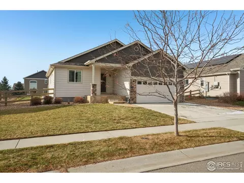 Exterior - 541 Mount Rainier St, Berthoud, CO 80513 photo 5 of 5