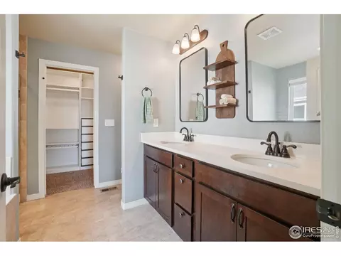 Bath - 541 Mount Rainier St, Berthoud, CO 80513 photo 1 of 5