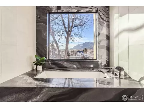864 Iris Ave, Boulder, CO 80304 photo 25