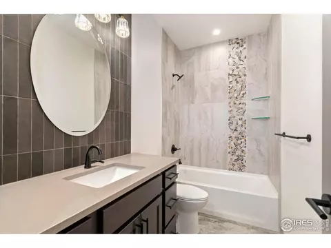 Bath - 1402 Burt Ave, Berthoud, CO 80513 photo 3 of 4