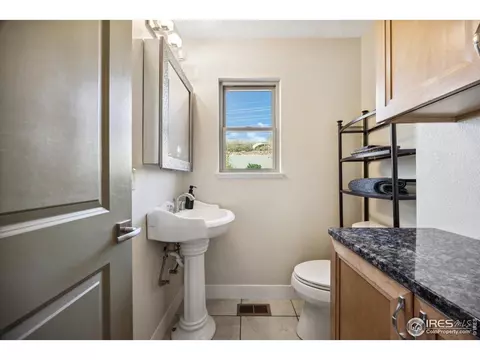 Bath - 403 Double Tree Dr, Greeley, CO 80634 photo 2 of 4