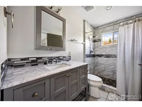 Bath - 403 Double Tree Dr, Greeley, CO 80634 photo 1 of 4