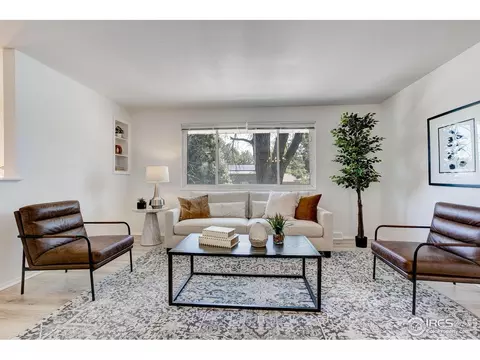 12802 E Nevada Cir, Aurora, CO 80012