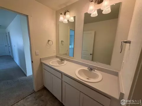 Bath - 107 65th Ave, Greeley, CO 80634 photo 7 of 7