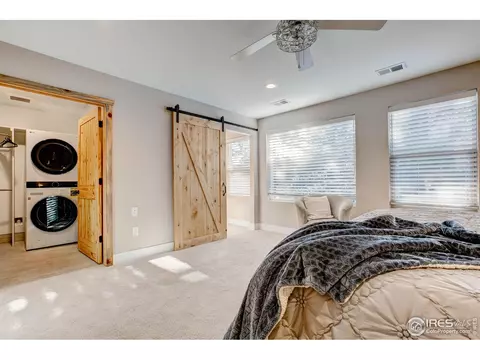 Bedroom - 972 Aspen Dr, Lyons, CO 80540 photo 2 of 9