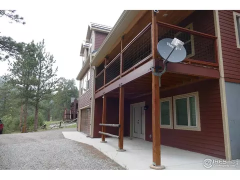 Exterior - 972 Aspen Dr, Lyons, CO 80540 photo 6 of 11