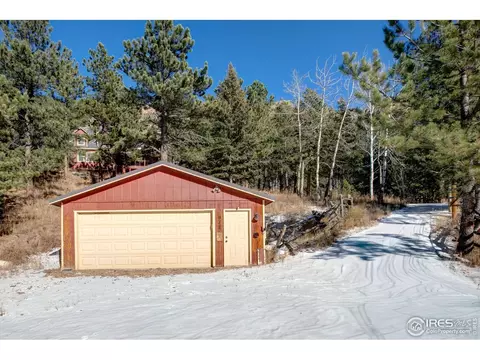 Exterior - 972 Aspen Dr, Lyons, CO 80540 photo 9 of 11