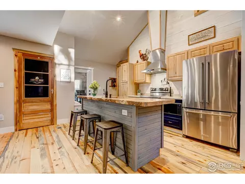 Kitchen - 972 Aspen Dr, Lyons, CO 80540 photo 1 of 2