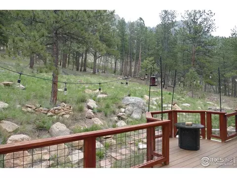 Exterior - 972 Aspen Dr, Lyons, CO 80540 photo 6 of 10
