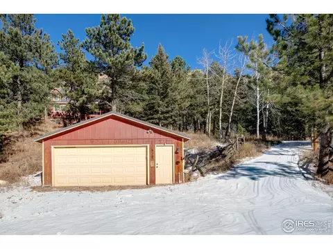 Exterior - 972 Aspen Dr, Lyons, CO 80540 photo 8 of 10