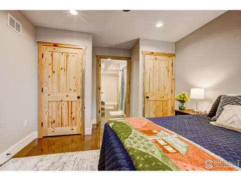 Bedroom - 972 Aspen Dr, Lyons, CO 80540 photo 9 of 9