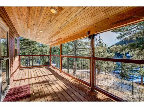 Exterior - 972 Aspen Dr, Lyons, CO 80540 photo 4 of 11