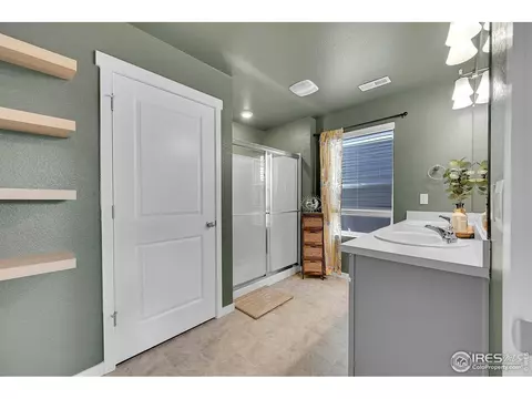 Bath - 811 Elias Tarn Dr, Severance, CO 80550 photo 3 of 4