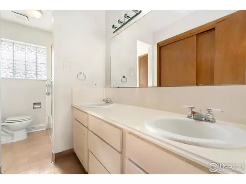 Bath - 409 7th St, Windsor, CO 80550 photo 2 of 3