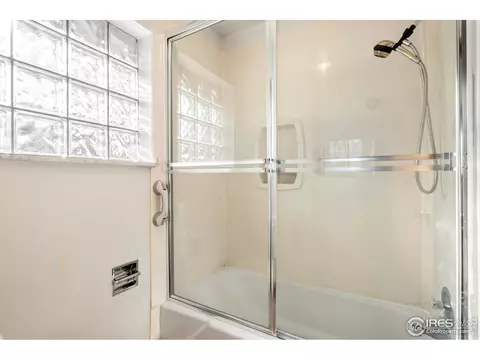 Bath - 409 7th St, Windsor, CO 80550 photo 1 of 3