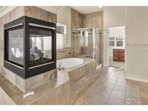 Bath - 121 Osprey Ln, Lyons, CO 80540 photo 1 of 5