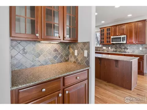 Kitchen - 121 Osprey Ln, Lyons, CO 80540 photo 2 of 6