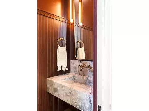 Bath - 6838 Harvest Rd, Boulder, CO 80301 photo 1 of 10