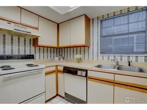 Kitchen - 12685 E Pacific Cir #E, Aurora, CO 80014 photo 1 of 4