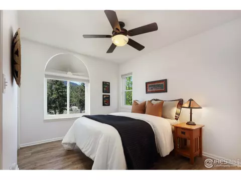 Bedroom - 187 Wichita Rd, Lyons, CO 80540 photo 3 of 4