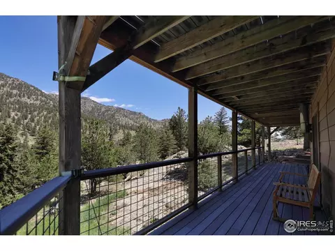 Exterior - 187 Wichita Rd, Lyons, CO 80540 photo 2 of 9
