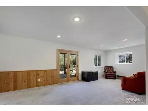Living - 187 Wichita Rd, Lyons, CO 80540 photo 4 of 5