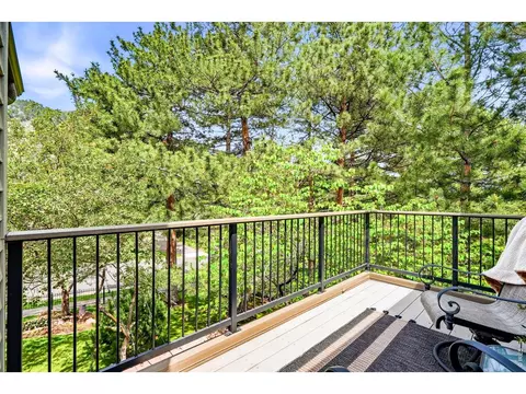 Exterior - 820 6th St, Boulder, CO 80302 photo 2 of 4