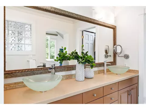 Bath - 820 6th St, Boulder, CO 80302 photo 1 of 4