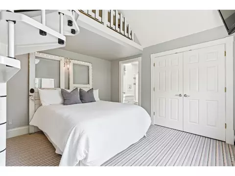 Bedroom - 820 6th St, Boulder, CO 80302 photo 6 of 7