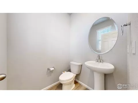 229 E 4th St, Berthoud, CO 80513 photo 18